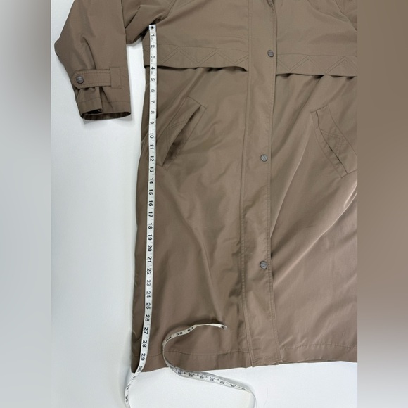 L.L. Bean VTG Wool Lined Waterproof Hooded Trench Coat Womens Medium Petite - Picture 10 of 14